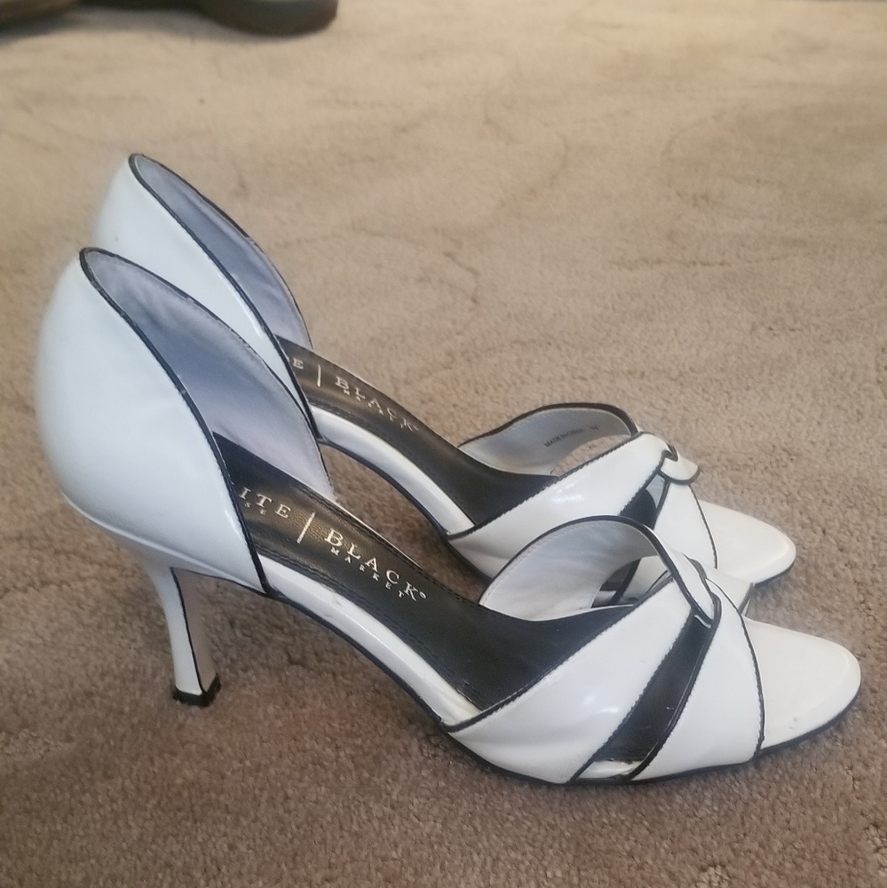WHBM off white open toe heels with black piping